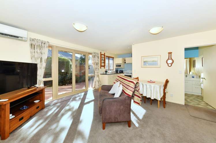 4/108 Yaldhurst Road Sockburn_7