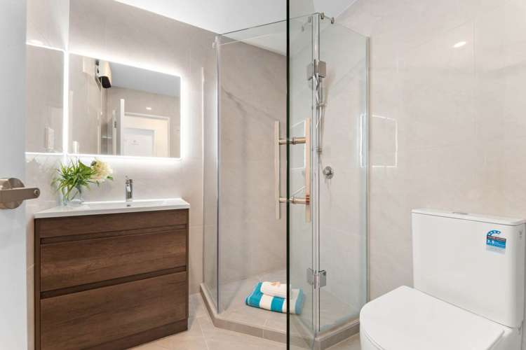 10A & 10D Serjeant Street Henderson_14