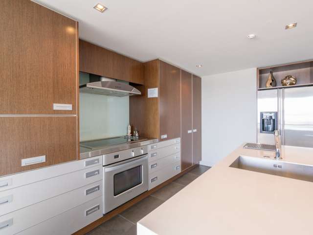 14/225 Lake Terrace Waipahihi_4