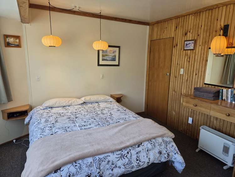 2 Piri Road Turangi_6