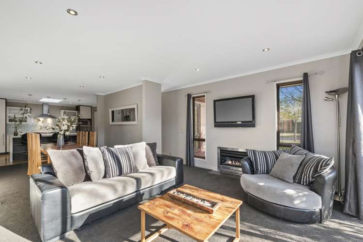 12 Frame Crescent Rolleston_2