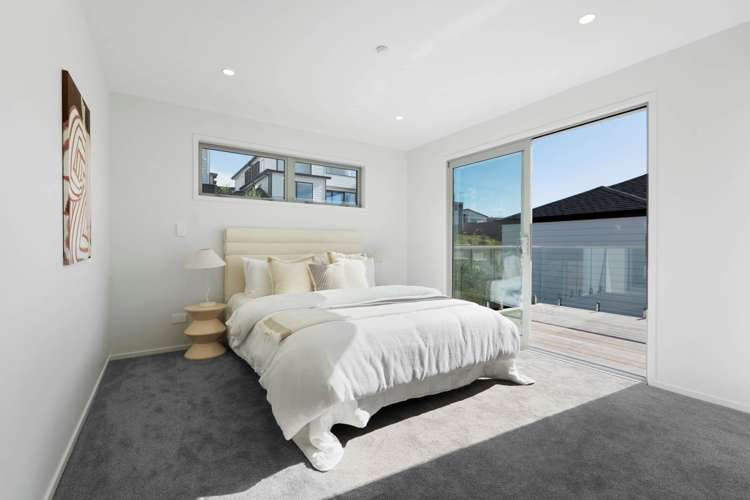 6 Pakirikiri Street Long Bay_15