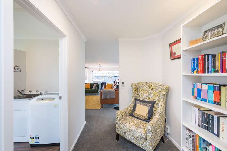 15 Wescombe Grove Feilding_21