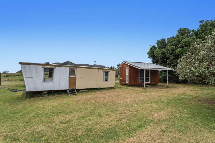 8376 State Highway 35 Whanarua Bay_4