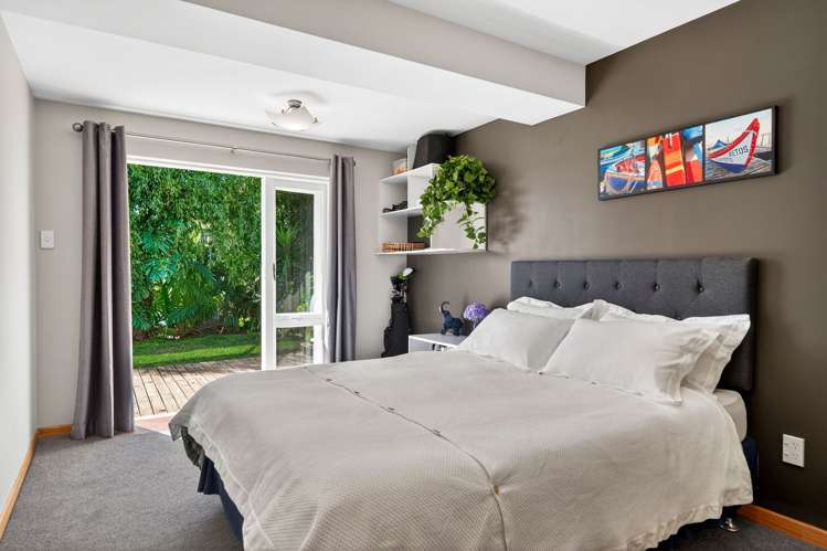 23 Cliff Road Torbay_15