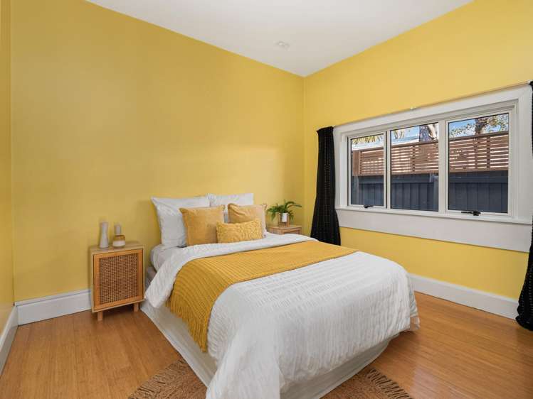 57 Hopkins Street Woolston_15