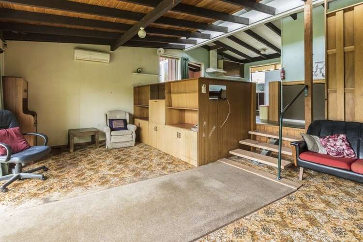 10 Frye Crescent Albert Town_6