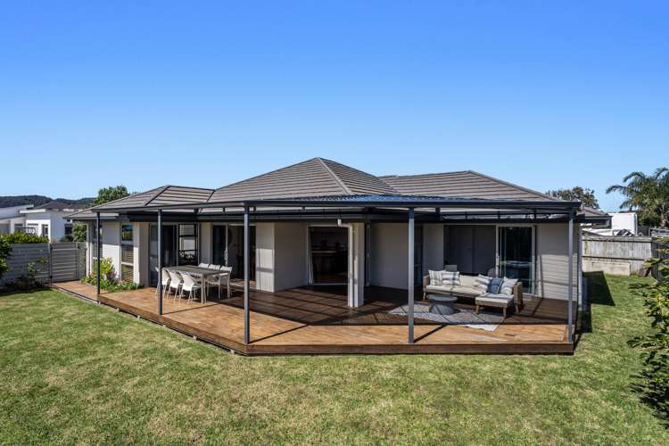 15 Dawn Parade Coastlands_11