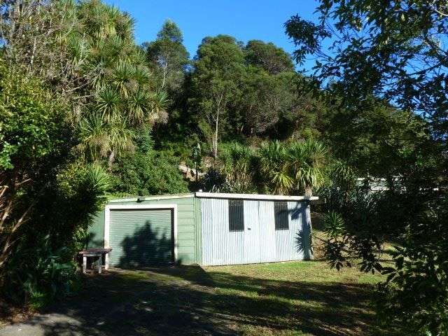 14 Pohue Creek Road Waiomu_1