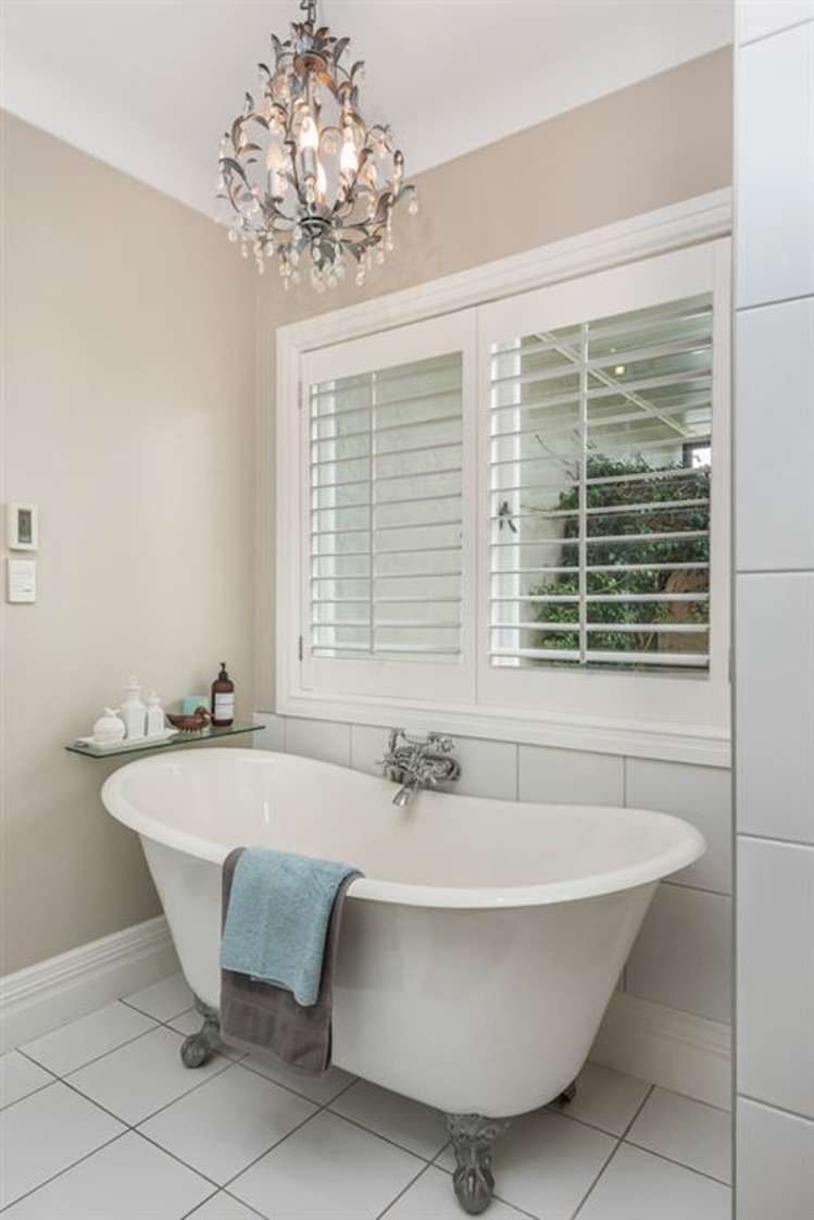 19 Montgomery Crescent Cockle Bay_13