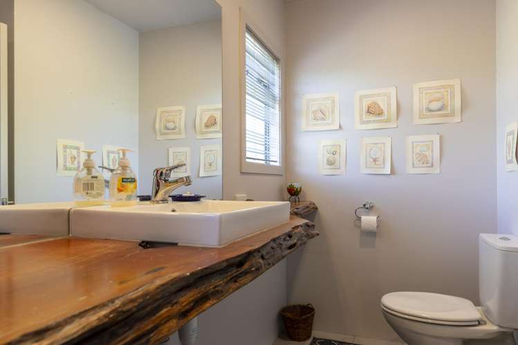 28 Hindmarsh Drive Rangatira Park_28