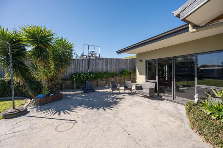 6 Pastures Close Richmond_18