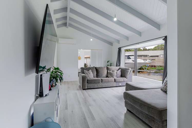 11 Spackman Crescent Paraparaumu_4