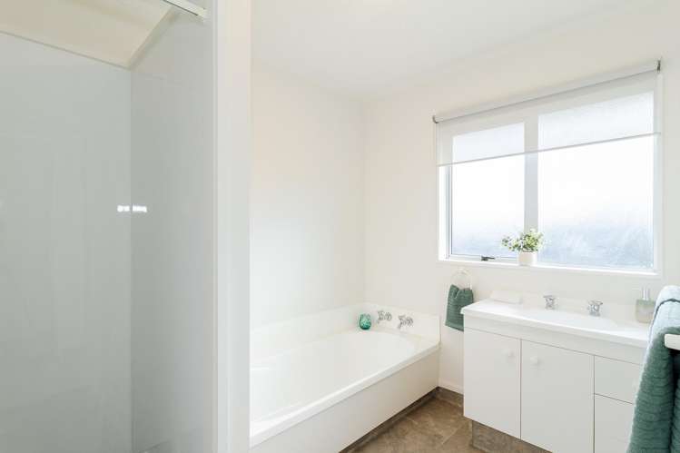 457 Kennedy Road Pirimai_12