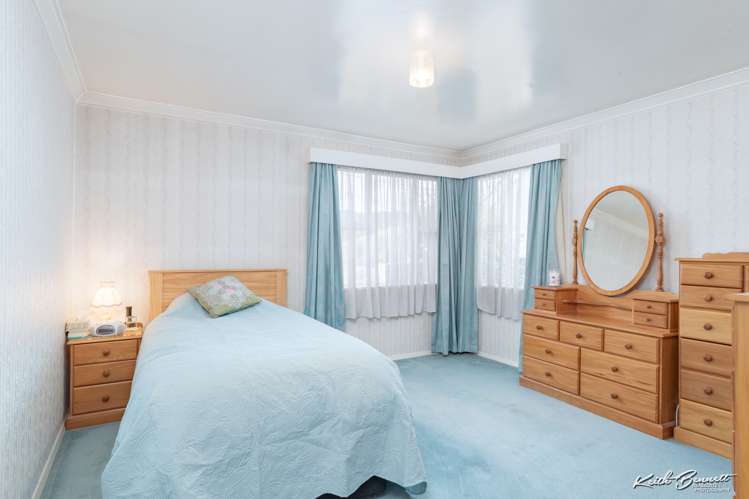 14 Courtenay Road Heretaunga_11