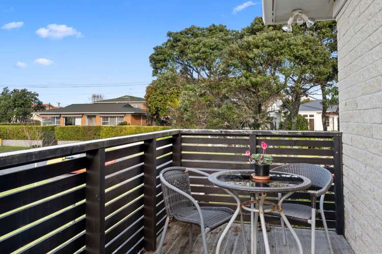 1/20 Westwell Road Belmont_2