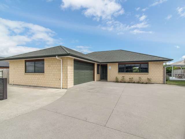 1 William Noel Place Waikanae Beach_1