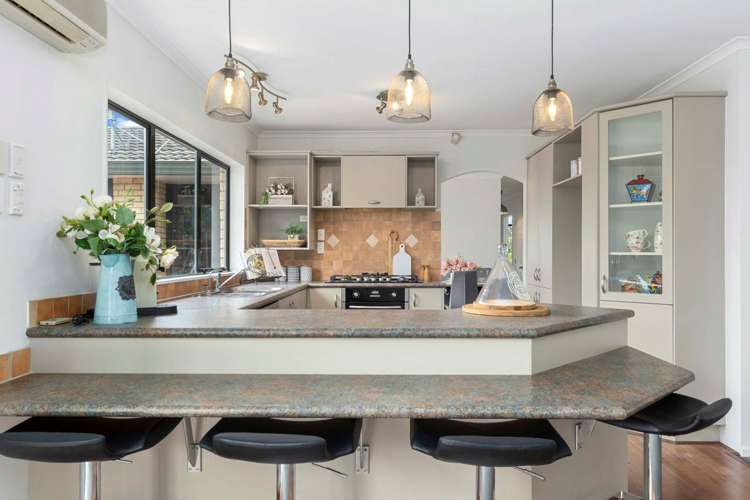 55 Lothian Brae Wattle Downs_5