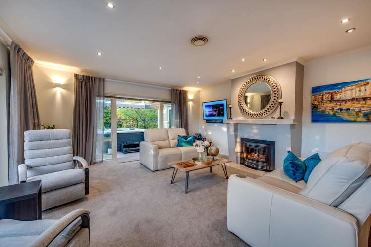 208 Cavendish Road Casebrook_7