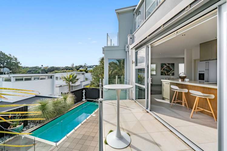 163A Paritai Drive Orakei_10