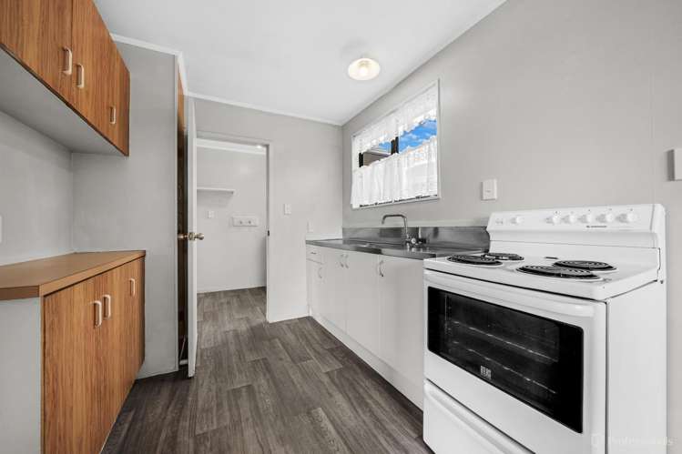 2/40 Palmers Road Clendon Park_1