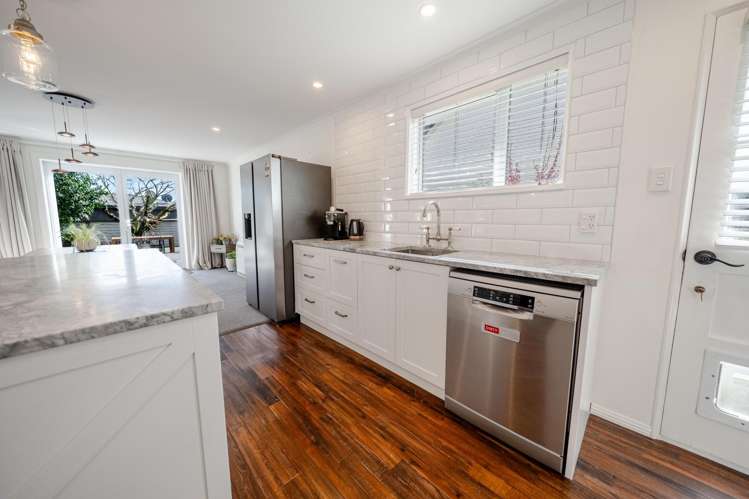 24 Moana Street_4