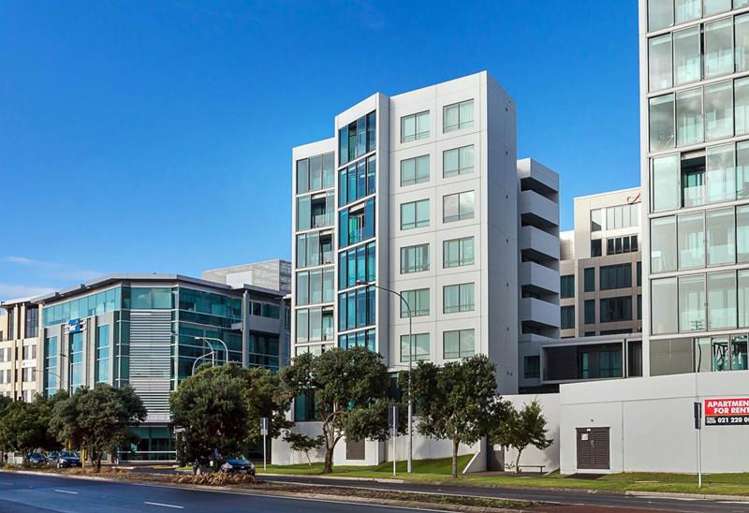 422/8 Dockside Lane Auckland Central_8