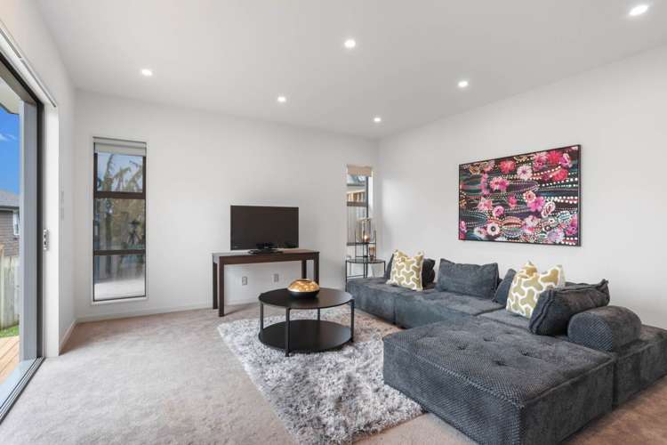 8 Paitry Place Swanson_7