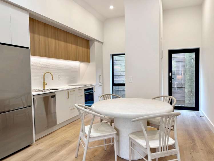 6 Chisholm Crescent_5