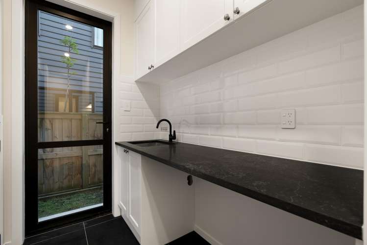 1 Picnic Point Road Hobsonville_14