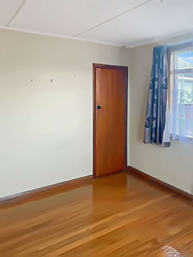 23 Holland Crescent Bulls_2