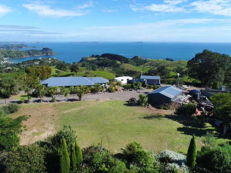 1/308f Sea View Road Ostend_3