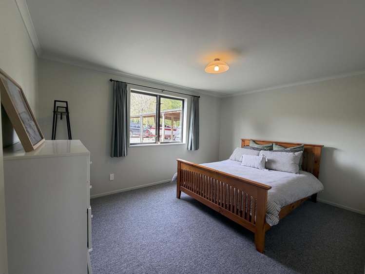 1148 Blackmount Redcliff Road Te Anau_14