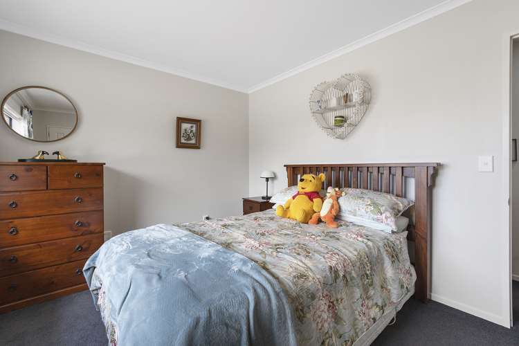 230 The Oaks Drive Leamington_14