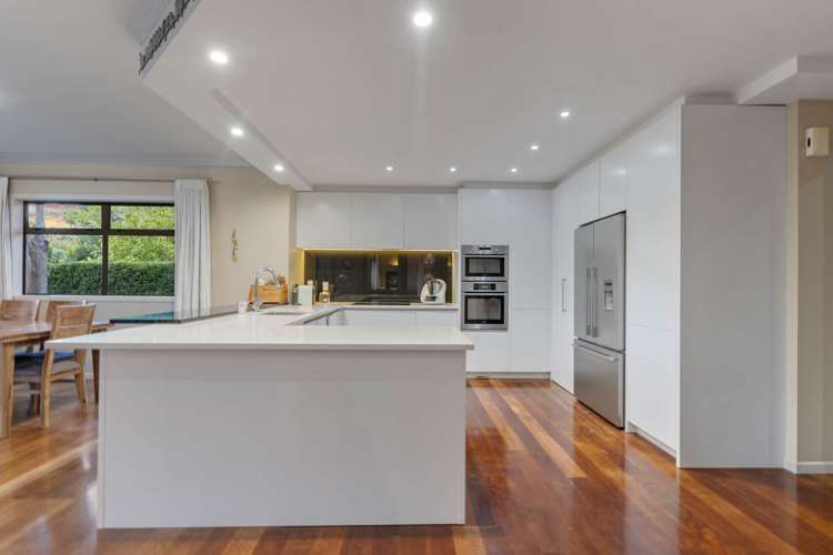 16 Lynwood Grove Dairy Flat_10