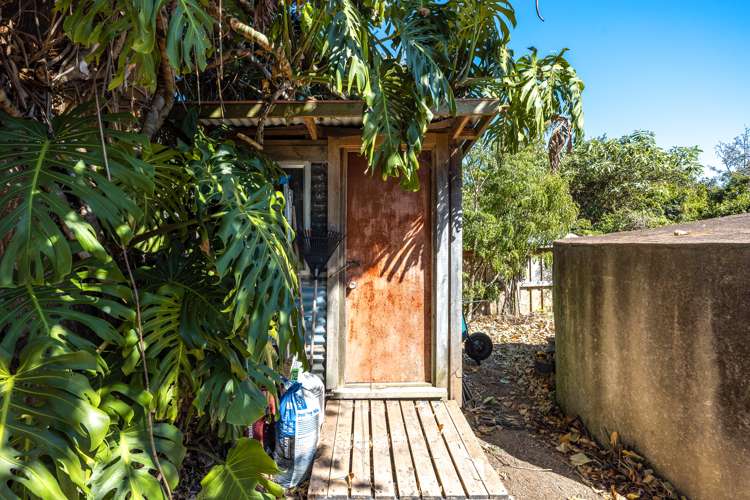 30 Natzka Road Ostend_17