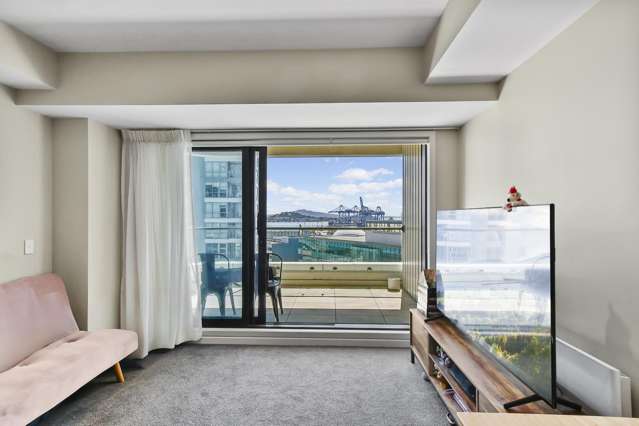 1019/41 Beach Road Auckland Central_3