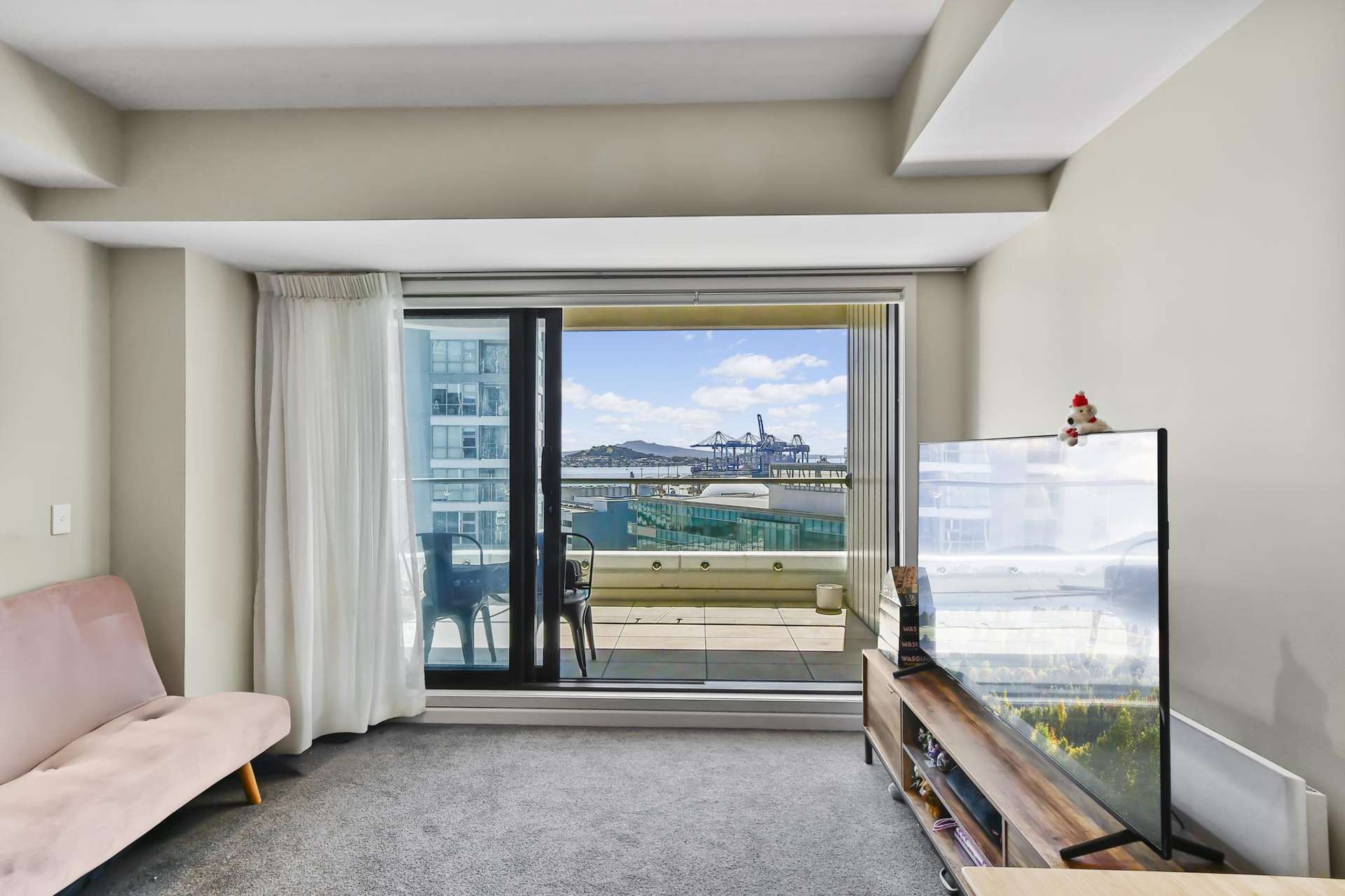 1019/41 Beach Road Auckland Central_0