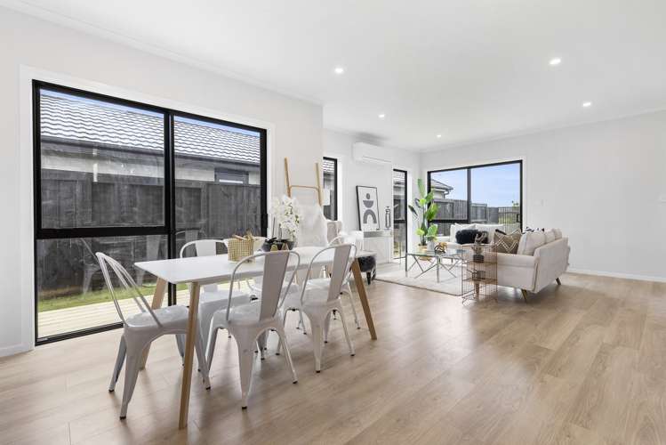 45 Trewern Avenue Chartwell_9