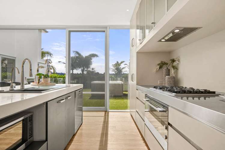 11 Rangi Avenue Schnapper Rock_12