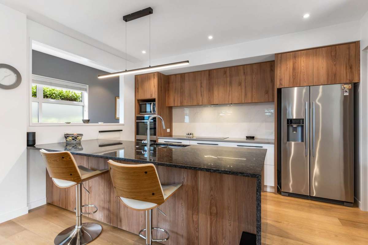 8 Colchester Avenue_1