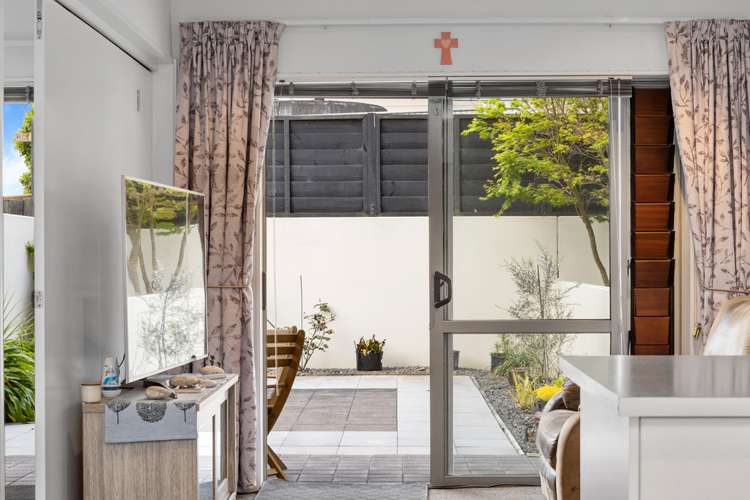 A1/71 Spencer Road Oteha_6