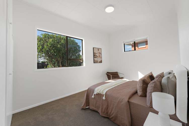 85 Pupuke Road Northcote_15