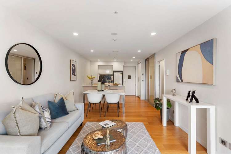 406/10 Lion Place Epsom_6