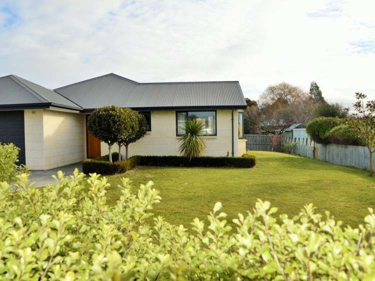 1/6 Church Street Amberley_9