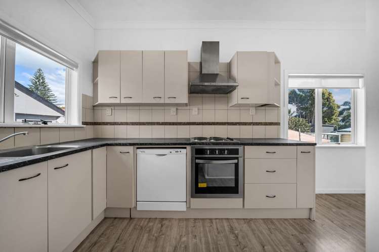 1/6 Halsey Road Manurewa_18