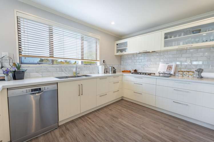 550 Fairview Road_4