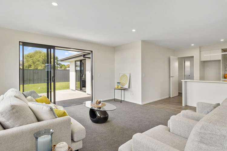 8 Magnolia Lane Mosgiel_9