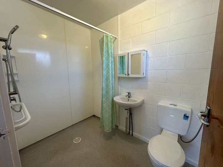 374a Pages Road Aranui_6