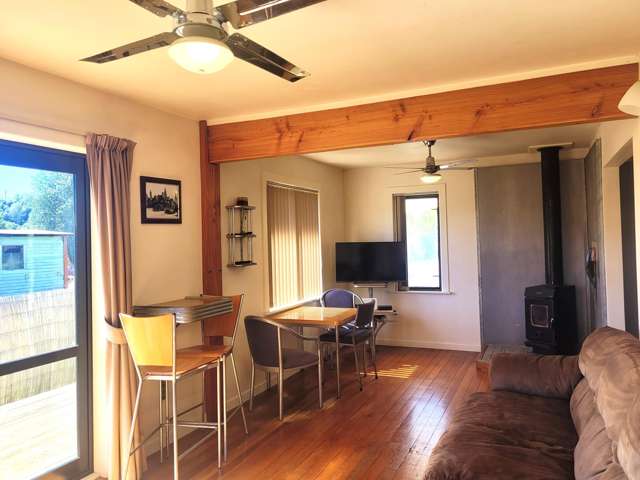 7 Main Street Reefton_2